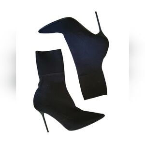 Burberry Black Heels